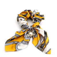 Chouchou foulard court à perle