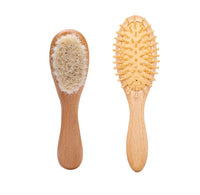 Brosse à cheveux bébé